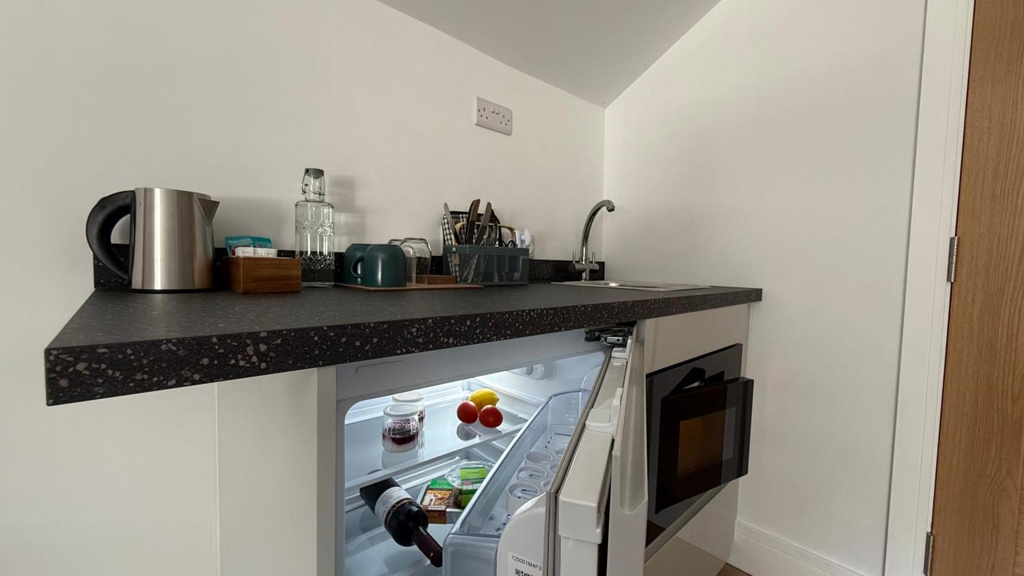 Watermead House Hotel Chard Bagian luar foto