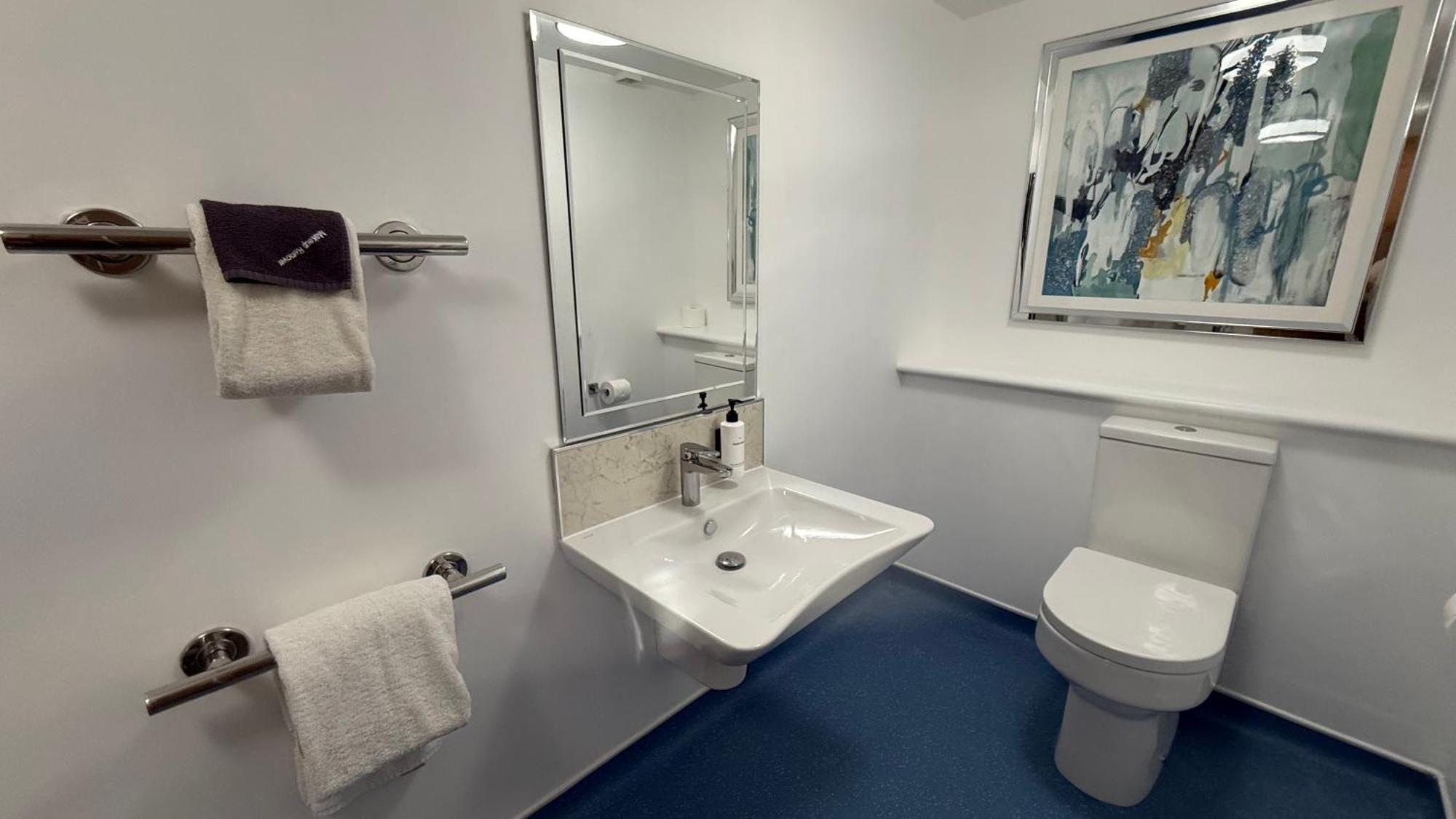 Watermead House Hotel Chard Bagian luar foto